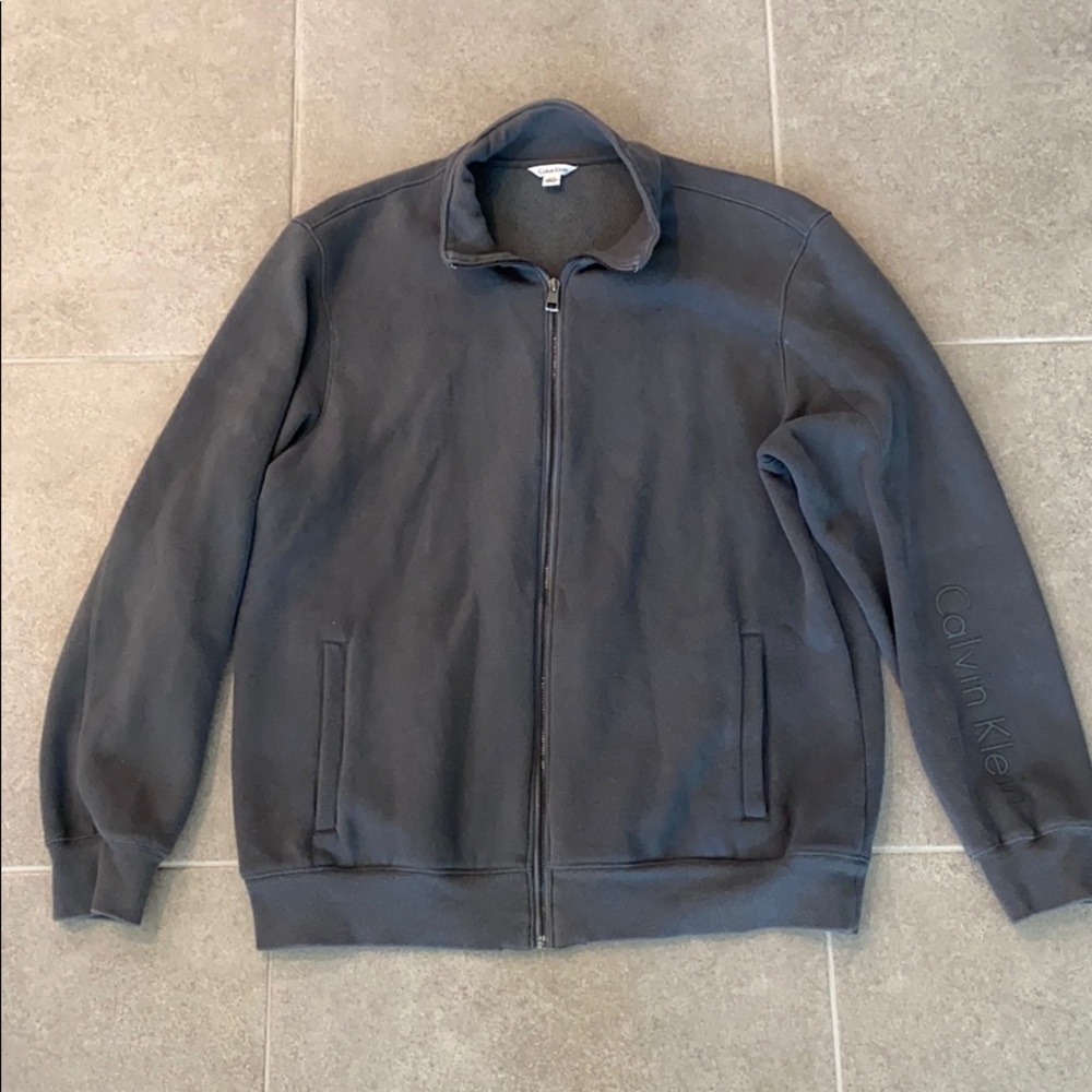 Men’s sweater